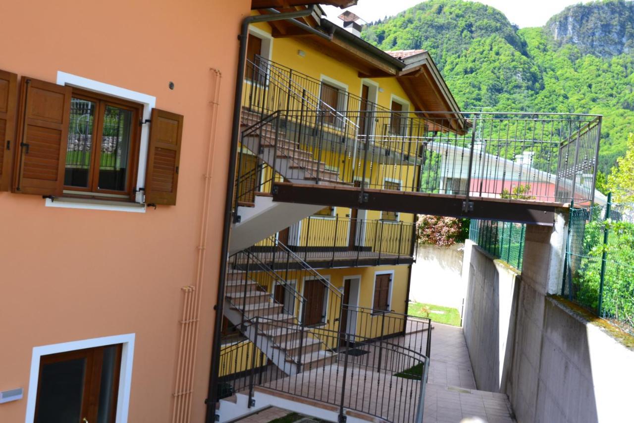Tenno Appartamenti Garda Lake Luaran gambar