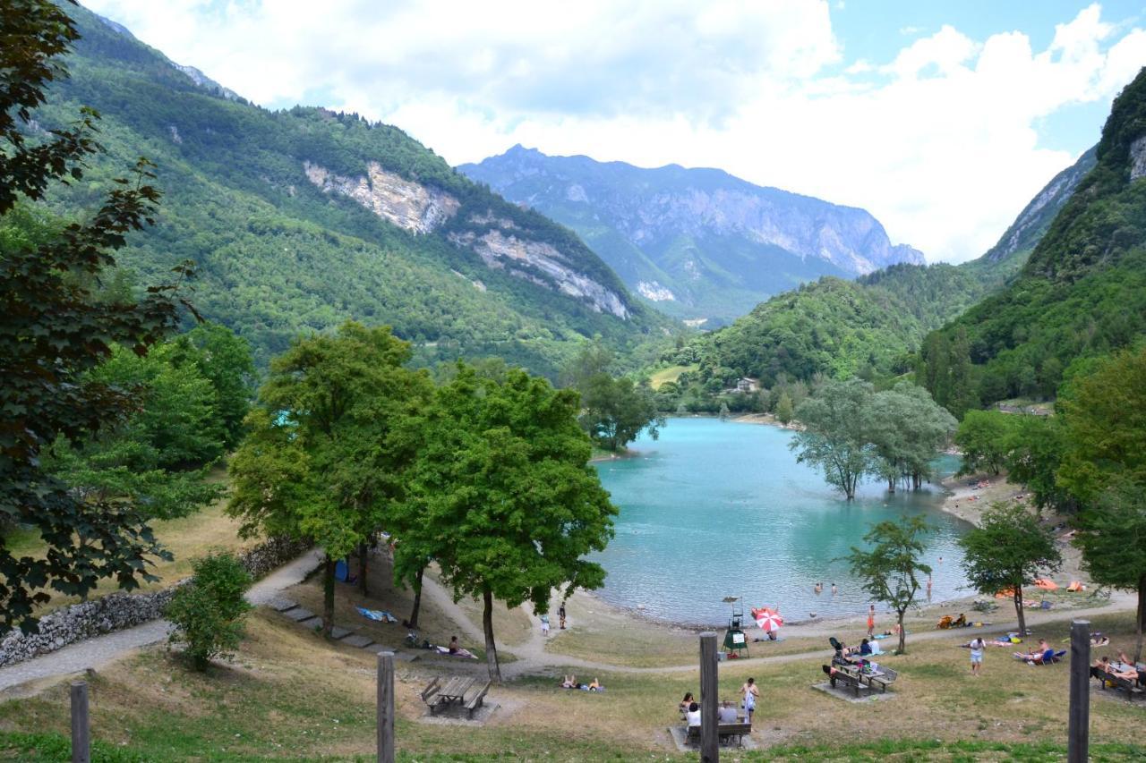 Tenno Appartamenti Garda Lake Luaran gambar